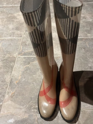 Burberry Rain Boots Nova Check used, size EU 37, beige and black
