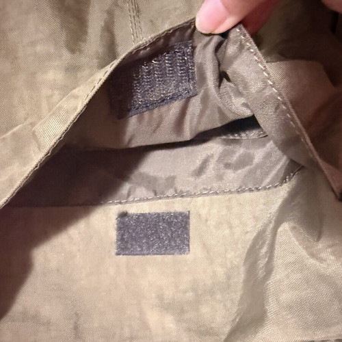 Camel Active Khaki Olive Messenger Bag like new, waterproof fabric
