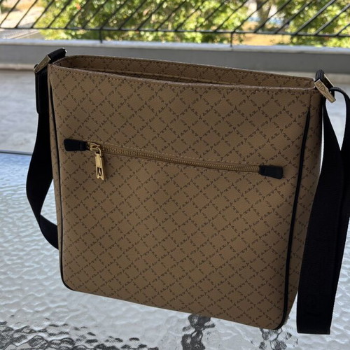 La tour Eiffel crossbody bag like new, black and beige