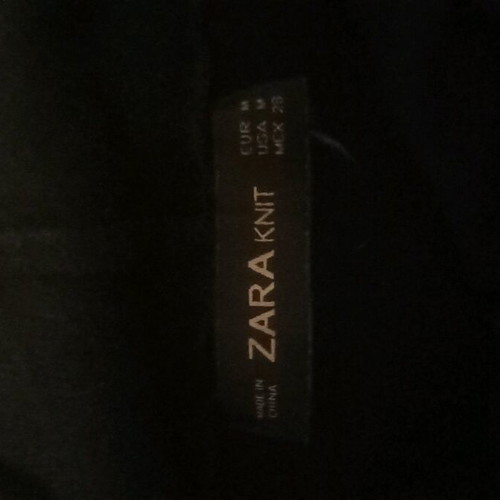 Zara women's sweatshirt black like new, size M