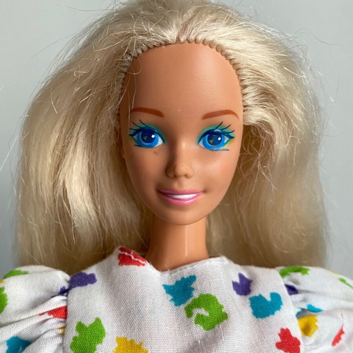 Vintage Mattel Barbie doll 1990s Bright & Breezy Fashions set 1987