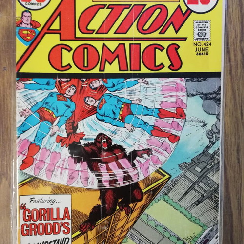Action Comics 424 used, English, DC Comics (1938)