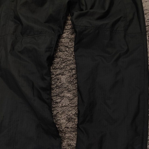 Jordan black sweatpants used, size medium, mesh lining