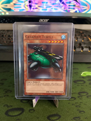 Catapult Turtle Yu-Gi-Oh! card new 1st edition