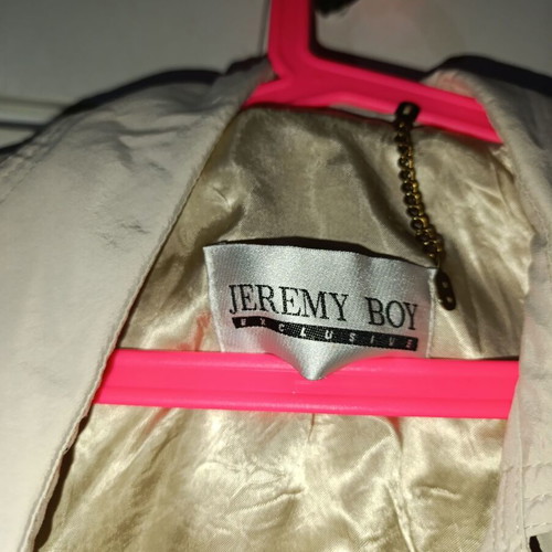 Jeremy Boy women's medium trench coat like new, beige without belt