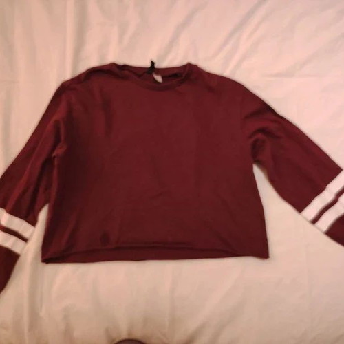 Children's clothes used, set of seven colorful tops for 10 years old