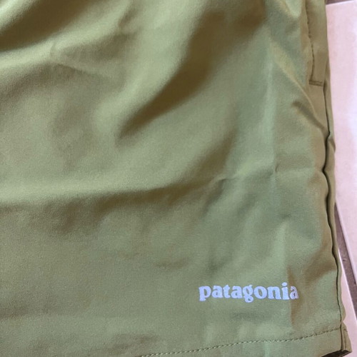 Patagonia shorts brand new, green, for 16 years old, sizes 164-170 cm