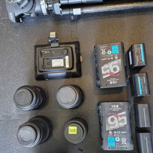Professional Sony FS5 Cinematic Equipment Package like new