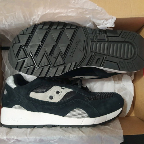 Saucony Shadow 6000 sneakers new, size 40.5, black and silver