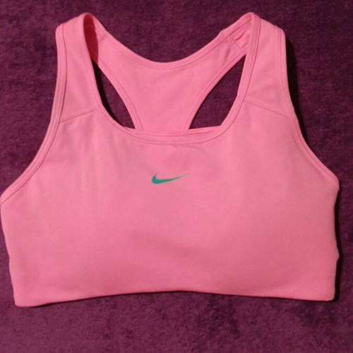 Nike sports bra like new, pink, size M