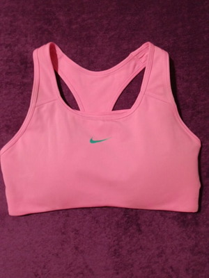 Nike sports bra like new, pink, size M