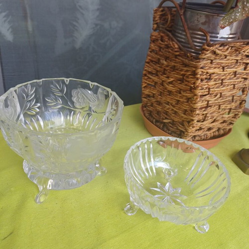 Bowls set like new, pack of 2, versatile use