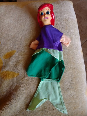 Кукла ръкавица Disney Princess Ariel употребявана