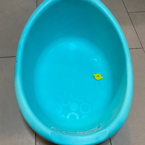 Fisher Price baby bath used, three-stage with hammock