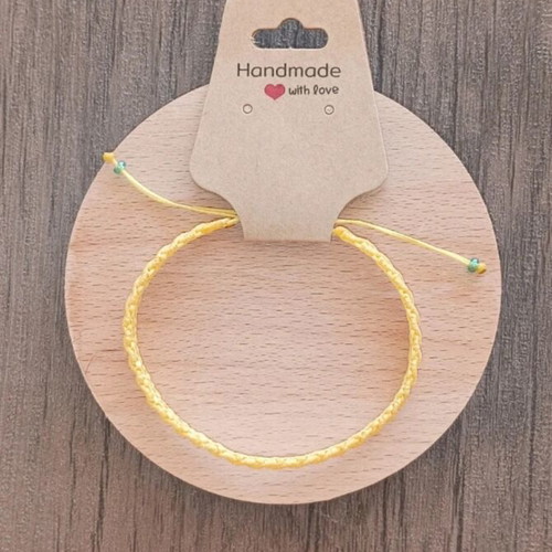 Handmade macrame bracelet new, yellow adjustable