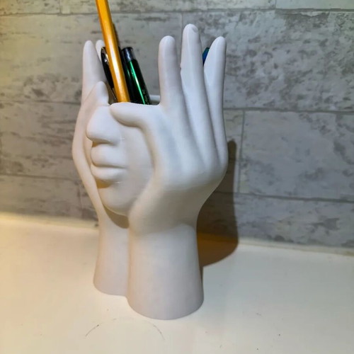 Face vase/pen holder 3D printed made to order