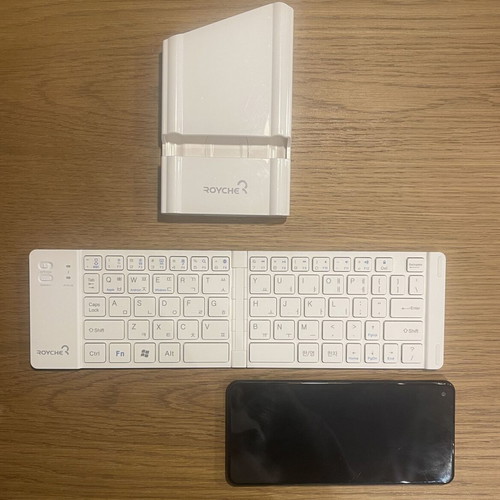 Royche Bluetooth Keyboard Portable Foldable New