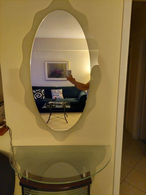 Έπιπλο σετ μεταχειρισμένο με καθρέφτη και αμμοβολημένο τζάμι