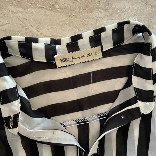 Bsb sleeveless chiffon shirt like new, asymmetric
