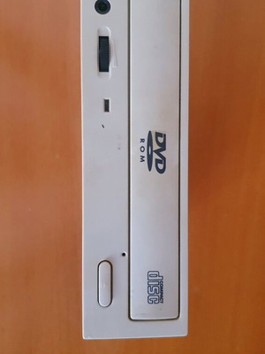 Dvd drive like new, functional