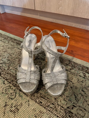 Michael Kors silver high-heeled sandals like new