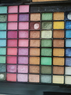 Eyeshadow palette used