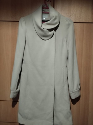 H&M Thin Outerwear Like New, Beige, Size M