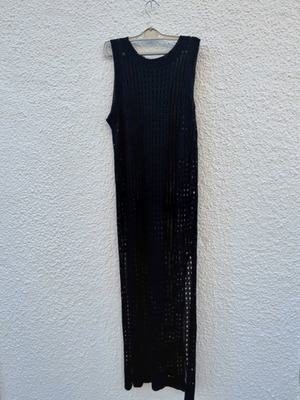 Knitted kaftan black, new, medium size, side slits, straight cut