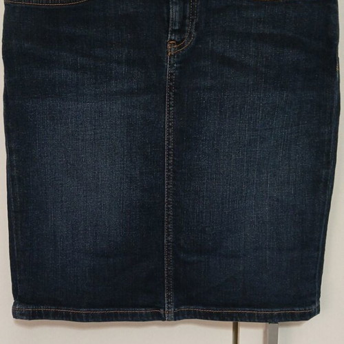 Tommy Hilfiger denim skirt like new, elastic, blue, sizes XS S