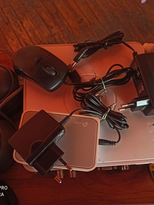HikVision camera and DVR set like new