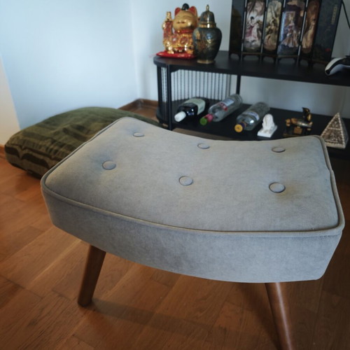 Armchair, stool and cushion set like new, beige fabric