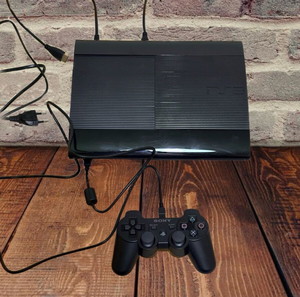 PlayStation 3 Super Slim 500GB – Σχεδόν Αχρησιμοποίητο