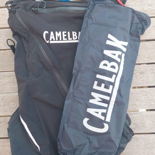 Camelbak Apex Pro hydration vest large with integrated quiver