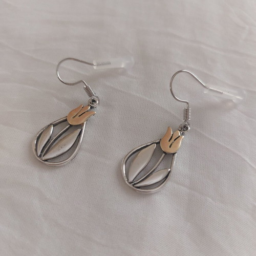 Golden Tulips two-tone dangle earrings