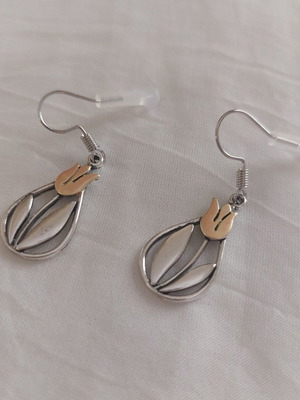 Golden Tulips two-tone dangle earrings