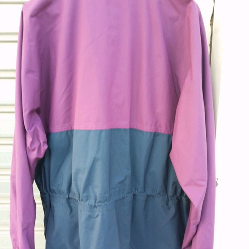 Helly Hansen men's jacket L like new, multicolor