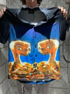 Lacy Oaf × E.T. bowling shirt new, size medium, blue multicolor