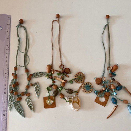 Handmade necklaces like new from shells and wooden items, set of 3