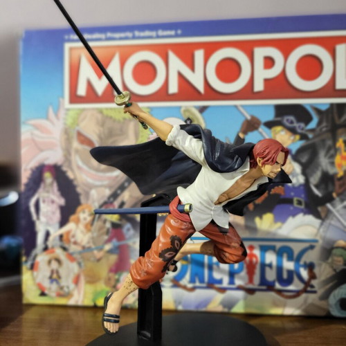 One Piece Shanks Figure authentic Japan, complete, like new