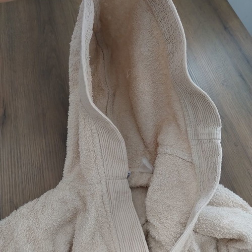 Women's bathrobe size M-L, like new, used once