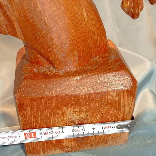 Handmade solid wood horse head sculpture 27 cm like new