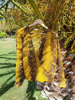 Pieces μπλούζα snakeprint αφόρετη, μέγεθος S