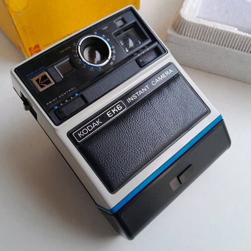 Kodak Instant Camera EK6 new, in excellent condition