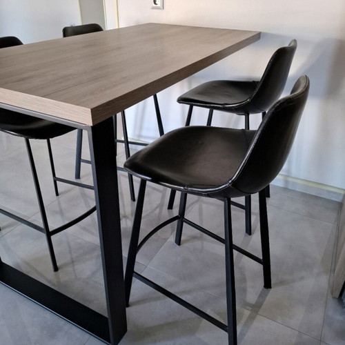 Dutch Bone stools and Scavolini table set like new