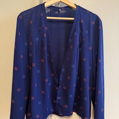 Top blouse with button like new, blue, size XXL