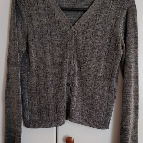 Cardigan used gray, size small-medium, long sleeve with buttons