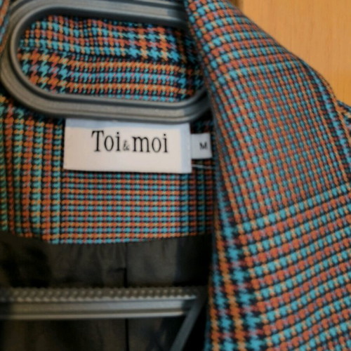 Toi Moi suit with skirt and trousers like new