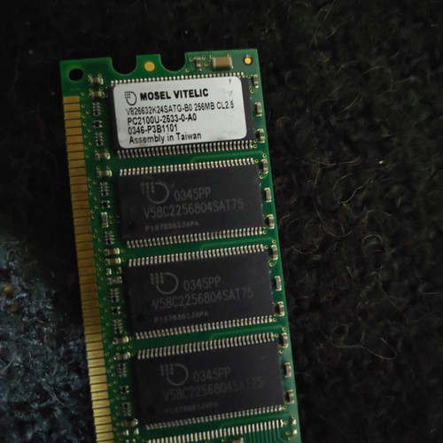 Mosel Vitelic 256MB DDR PC2100 CL2.5 RAM memory like new