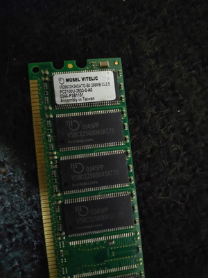 Mosel Vitelic 256MB DDR PC2100 CL2.5 RAM memory like new