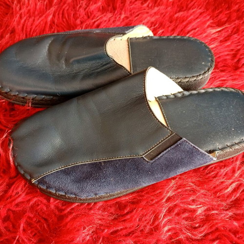 Leather slippers No.44 used, dark blue